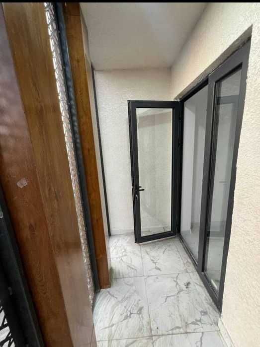 Продаётся квартира в центре ЦУМ Яккасарайский Космонавты 3/8/12 75m²