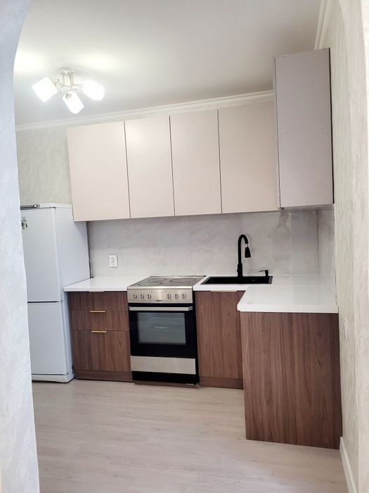 Продам 1 комн.кв кухня раздельно