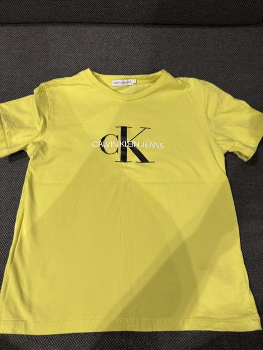 оригинални дрехи за момче Calvin Klein, размер 12