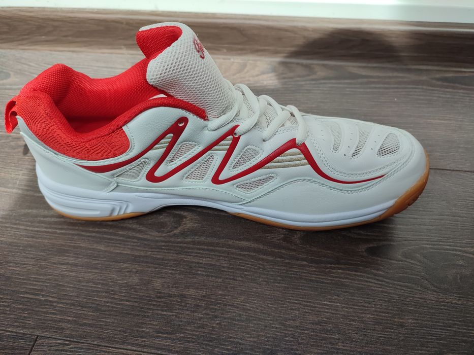 Продам кроссовки мужские 46- 47 размер