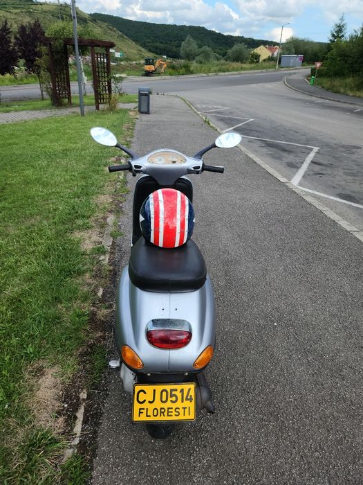 Scuter Piaggio vespa et2
