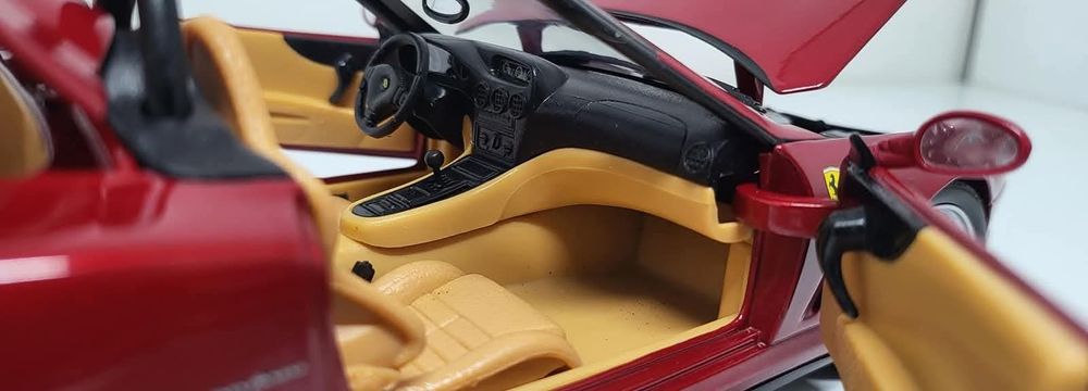 Machetă Ferrari 550 BARCHETTA 1/18 HOTWHEELS