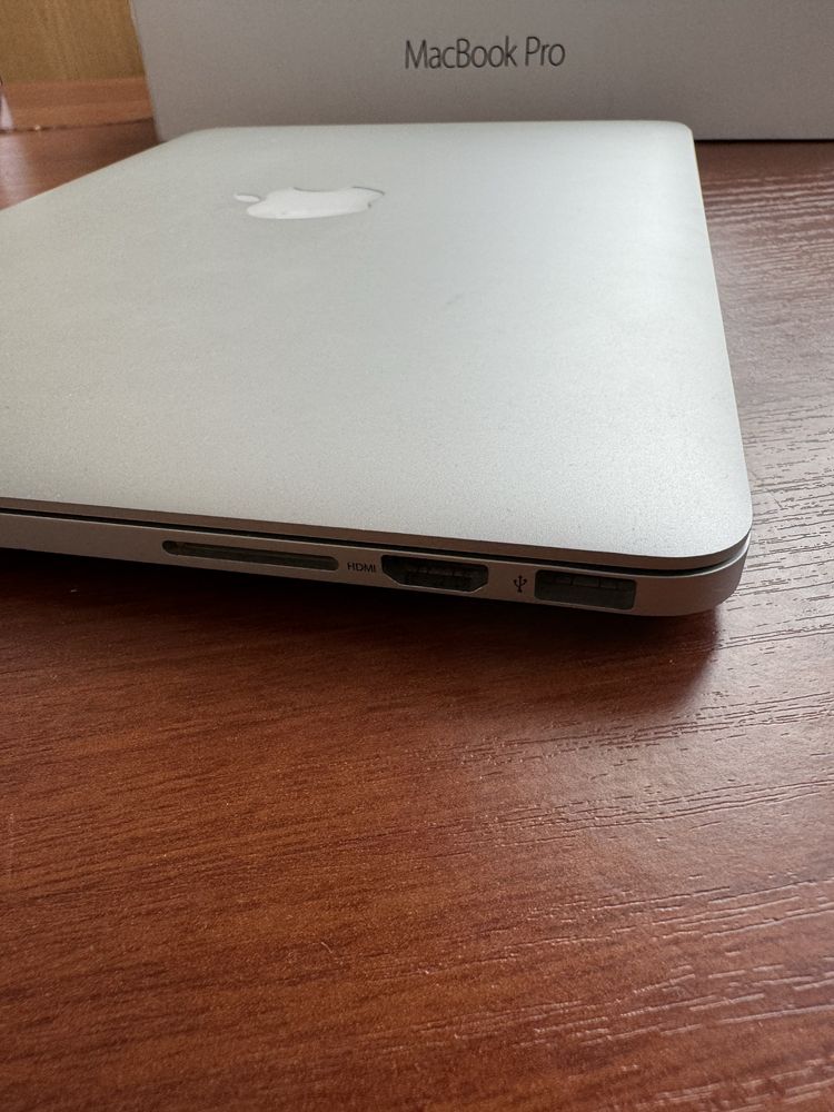 Apple MacBook pro 13 (mid 2014)