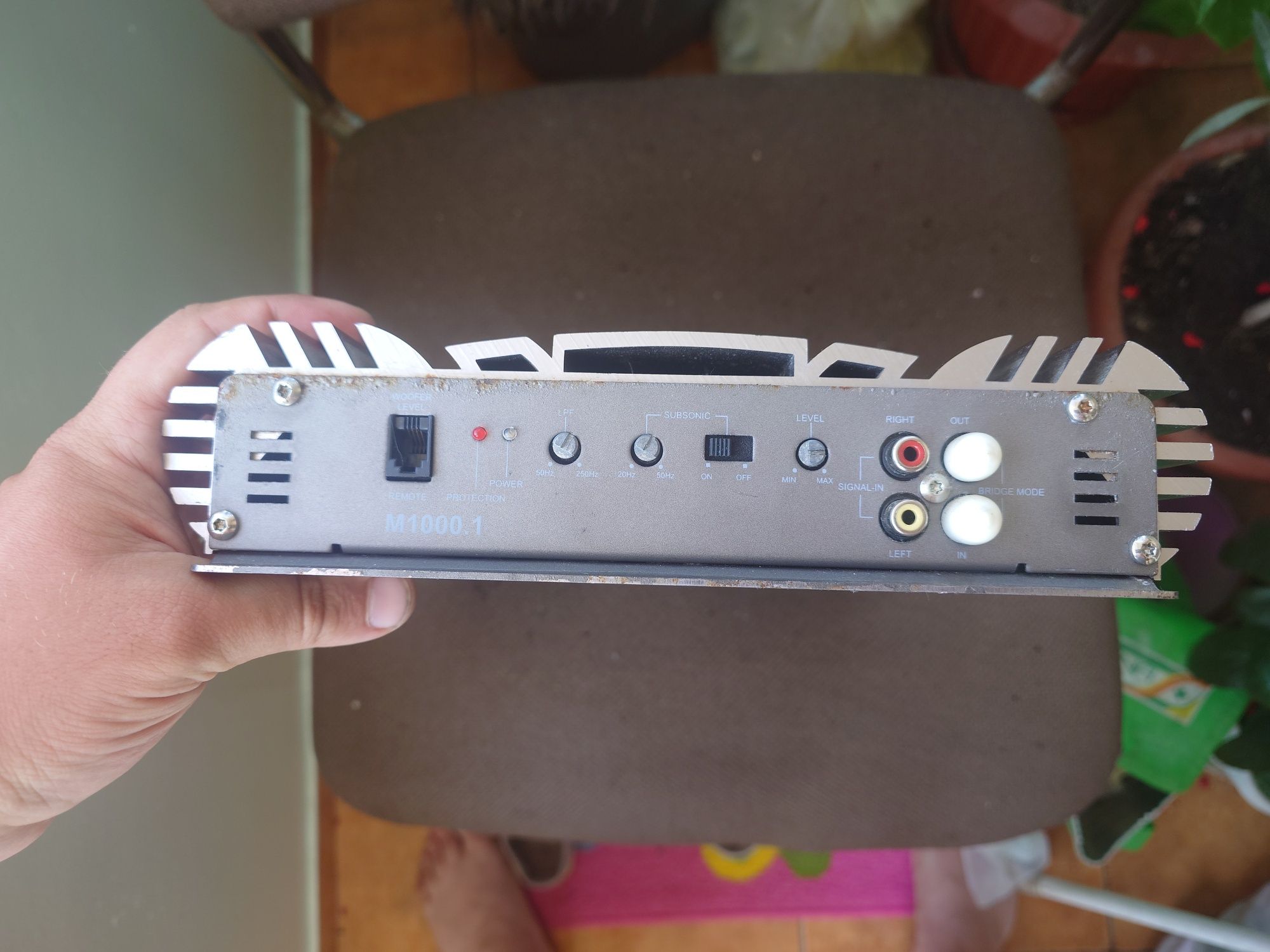 Amplificator auto Ampire M1000.1