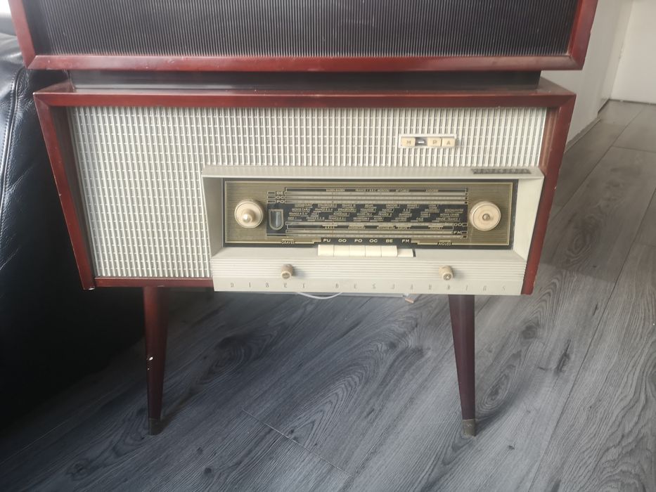 Radio ribet desjardins