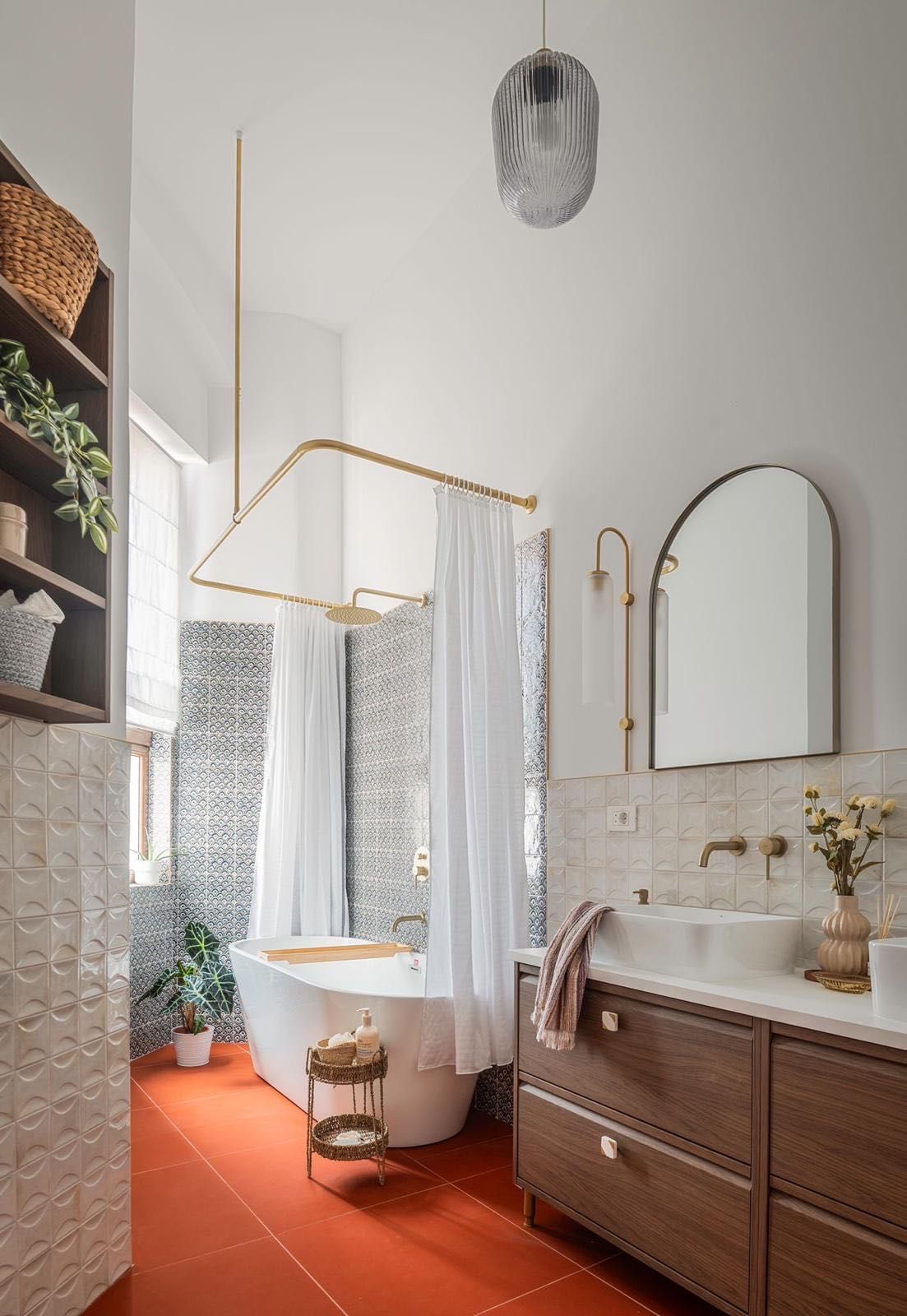 Apartament Istoric de vânzare in centrul Aradului