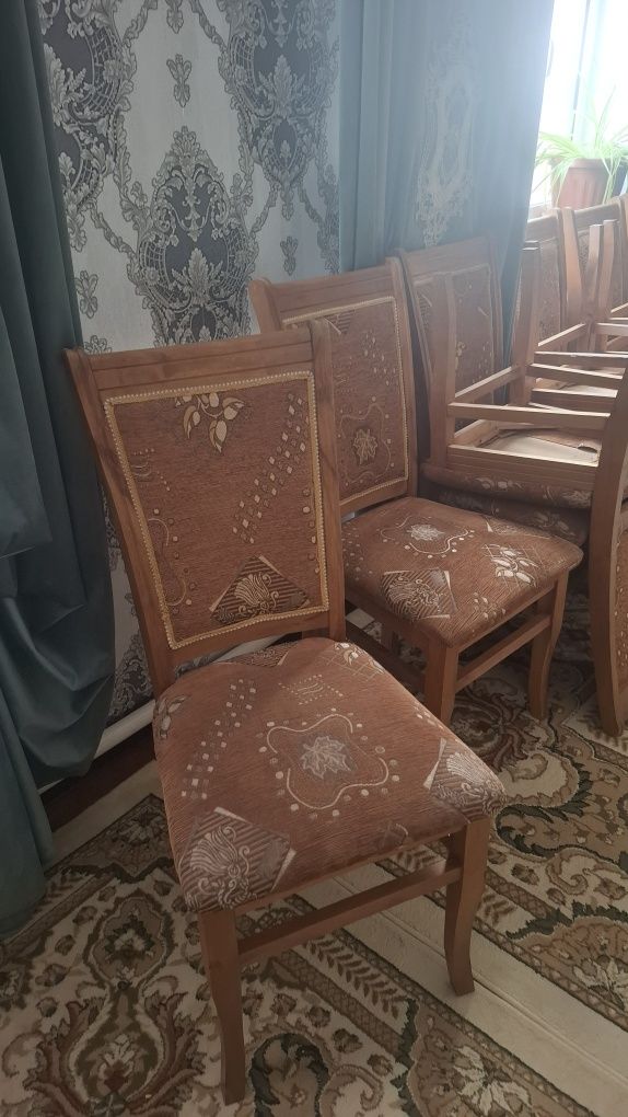 Стул ьчиклер сатылады.