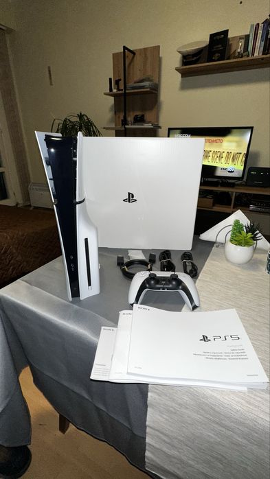 PlayStation 5 Slim (2 години гаранция)