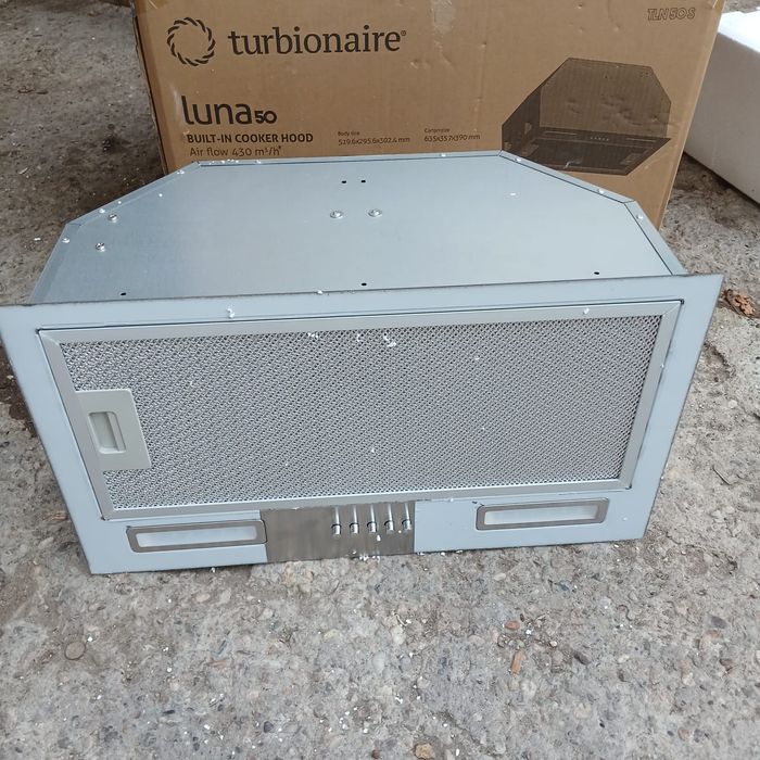 Hotă nouă pe burlan nouă in stare perfec negociabil