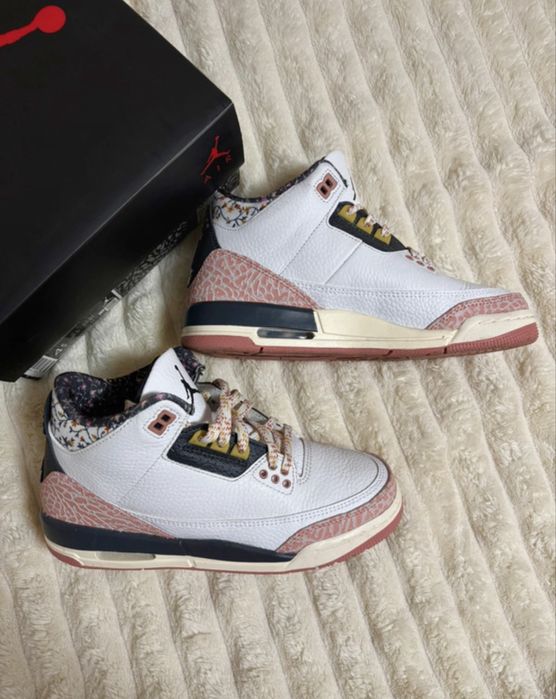 Jordan 3 Vintage Floral