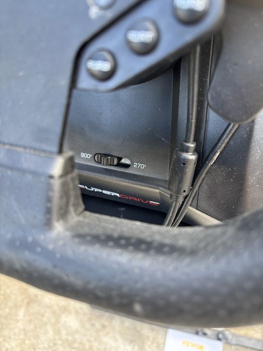 Стойка с волан, педали и скорости – почти нови!