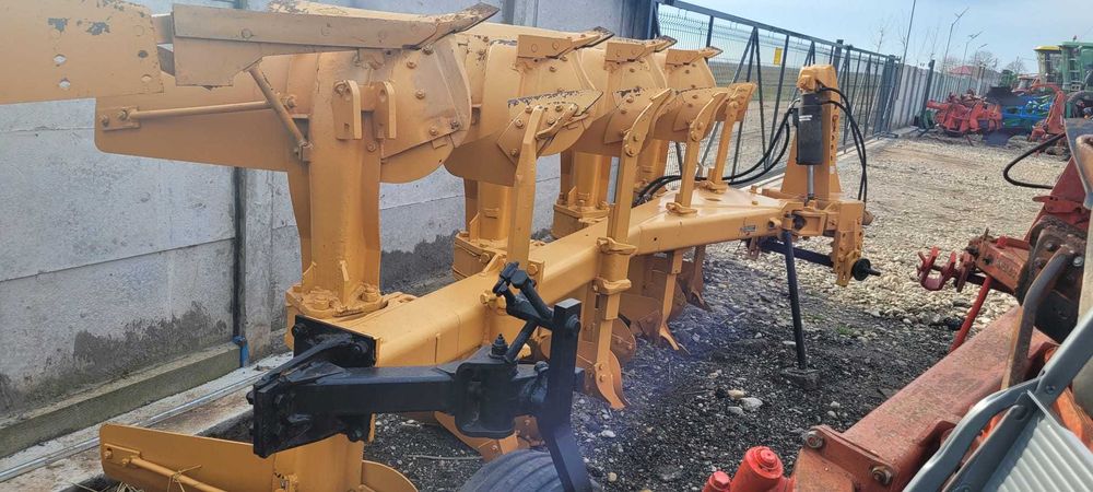 Plug 4 brazde reversibile