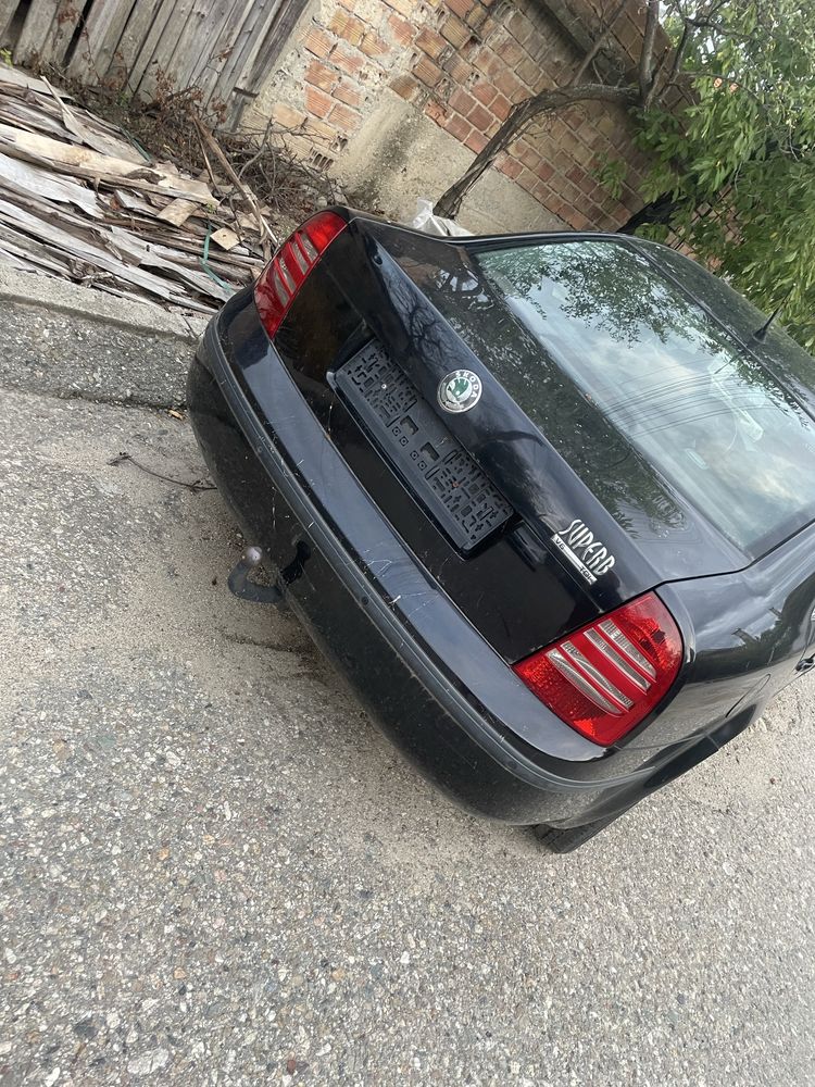 Skoda Superb 2.5tdi 163 цяла или на части