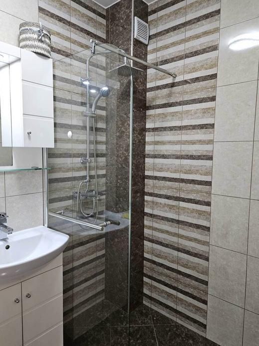 Дава се под наем Двустаен апартамент в Пловдив, Център - 62 кв.м за 580 € - Снимка #7