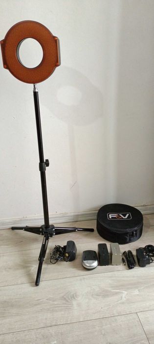 Lumină inelară F&V R300 Lumic Daylight LED Ring Light