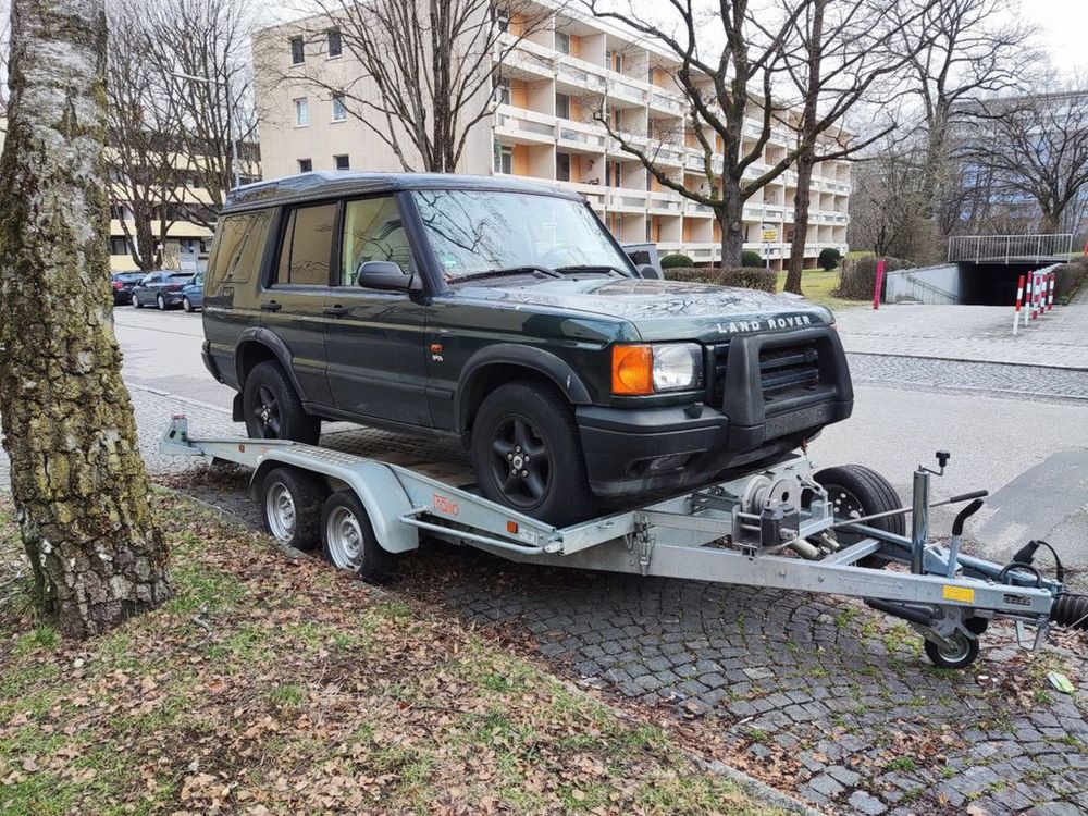 Dezmembrez Land Rover Discovery 2. Td5