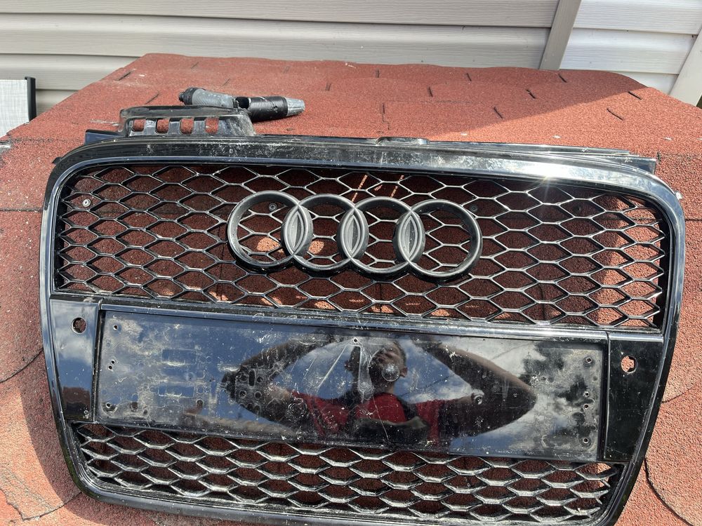 Решетка audi a4 b7