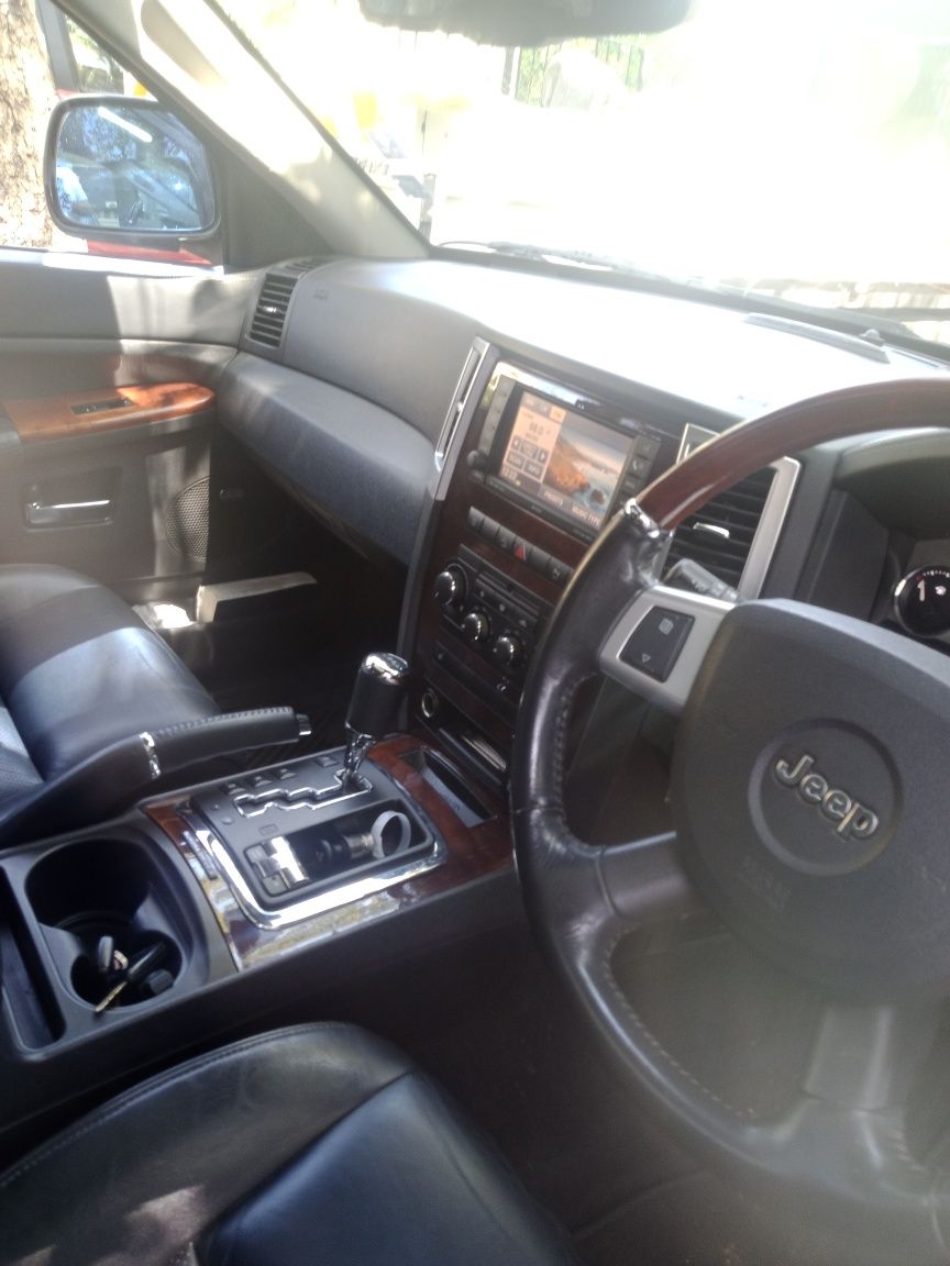 На Части Jeep grand cherokee 3.0/CRD /218kc/4x4/facelift