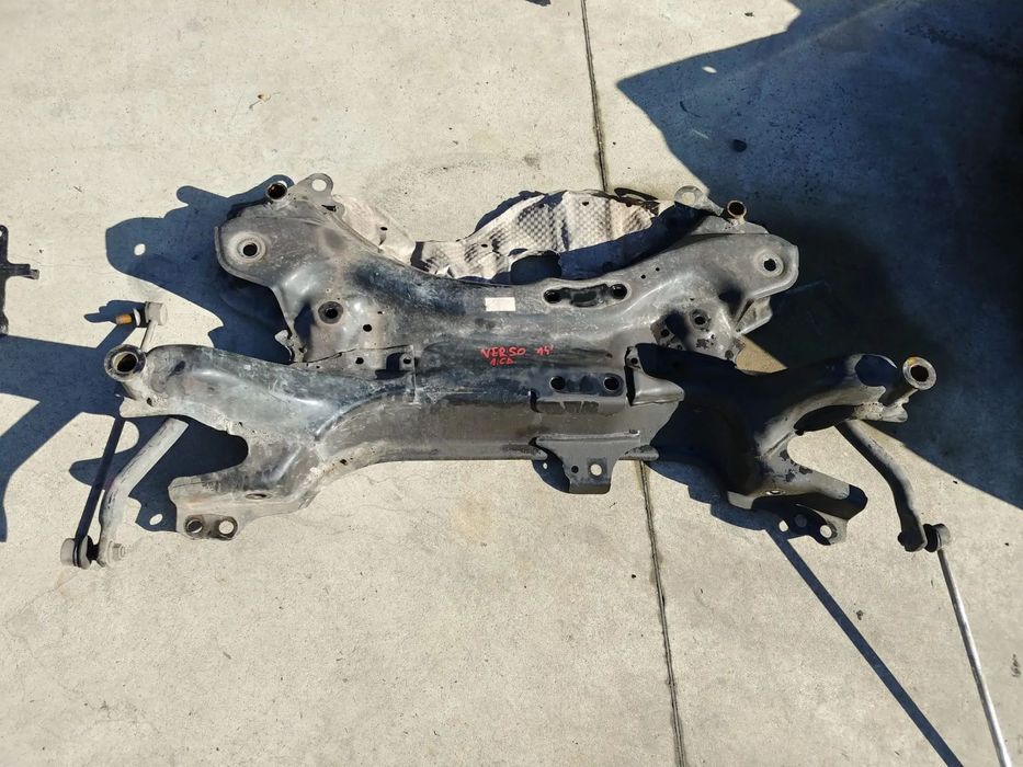 jug cadru motor  1.6 d  toyota verso r2 2014