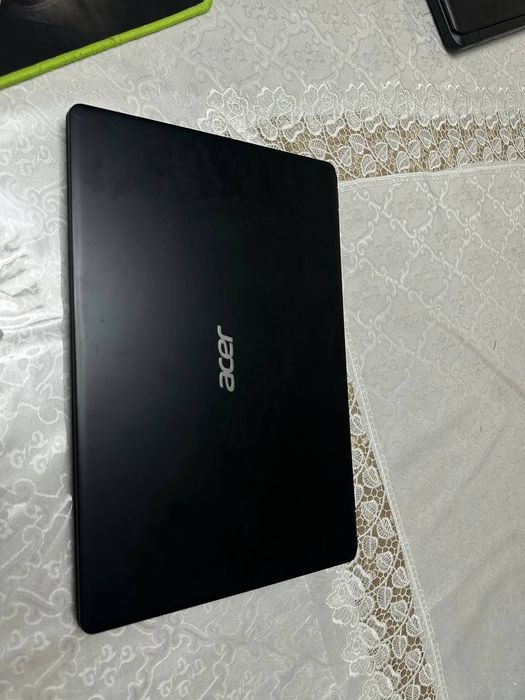 Acer aspire core i3