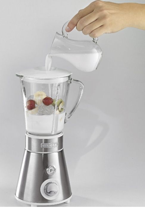 Ariete Блендер със стъклена кана 0.800мл,300w.