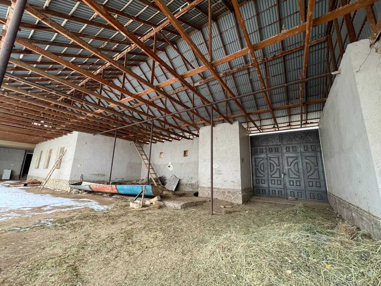 18 sotixli tayyor uchastka sotiladi.