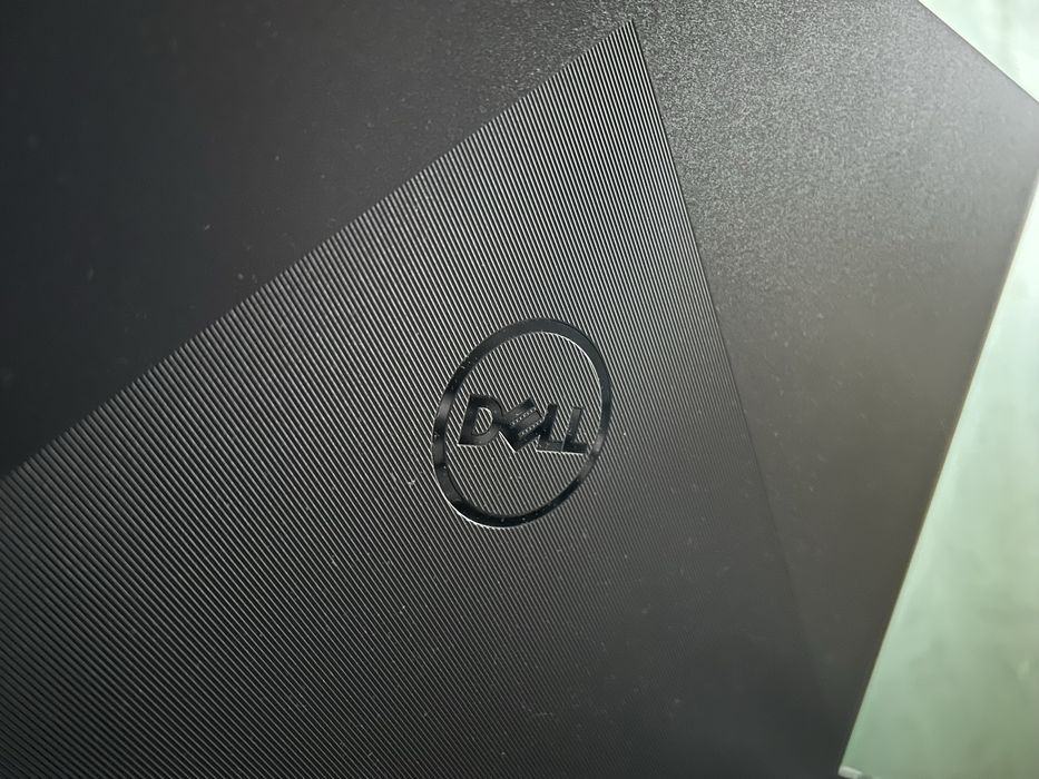 Laptop Gaming Dell G15 RTX 3050Ti, i5, 16GB RAM, 1TB SSD, Baterie 100%