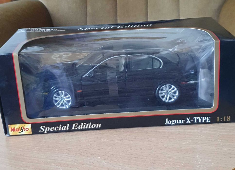 Jaguar xType,Hummer,Camaro Z 28,scară 1:18