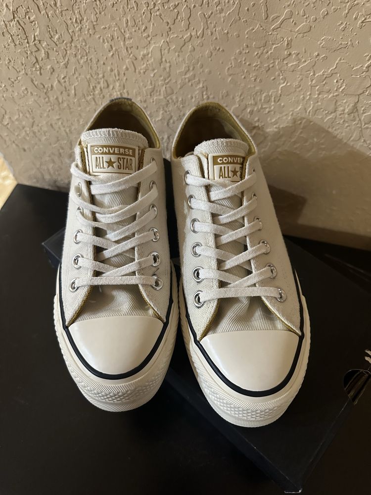 Кросовки “Converse” Новые. Оригинал