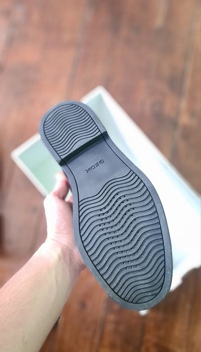 Мъжки кожени мокасини/обувки Geox