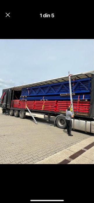 Stoc de rafturi industriale