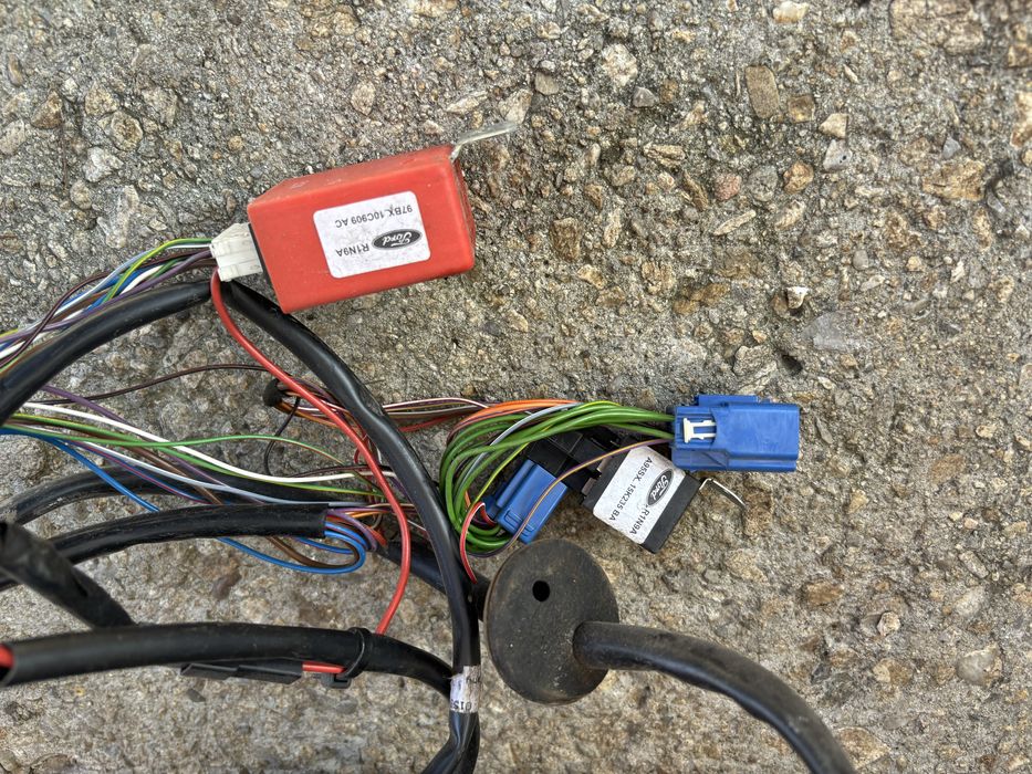 Теглич за Форд Фокус