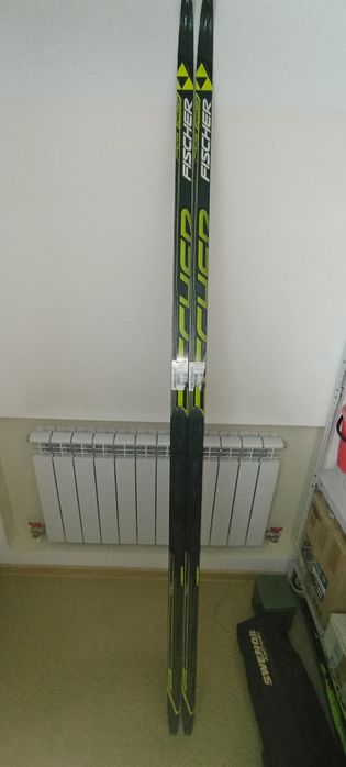 Лыжи гоночные классические Fisher