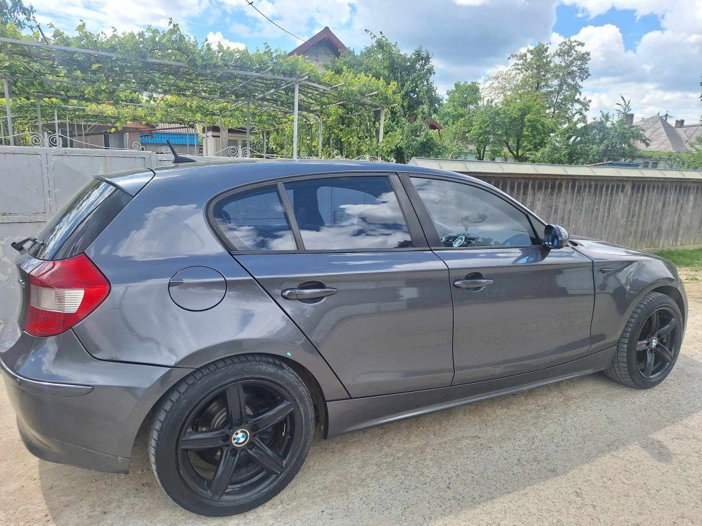 BMW Seria 1 118d