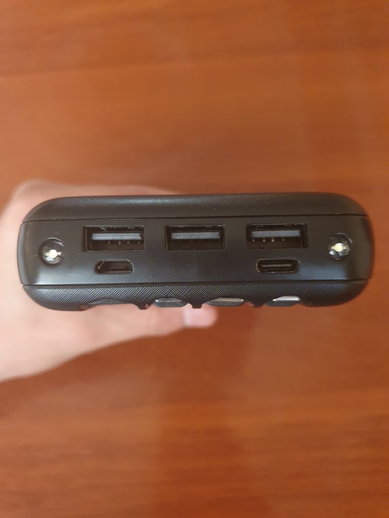 Power bank 4 ta zaryadkali