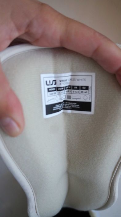 чисто нов чорап USD Basic Dual Fit Liner за блейдове / ролери, номер38