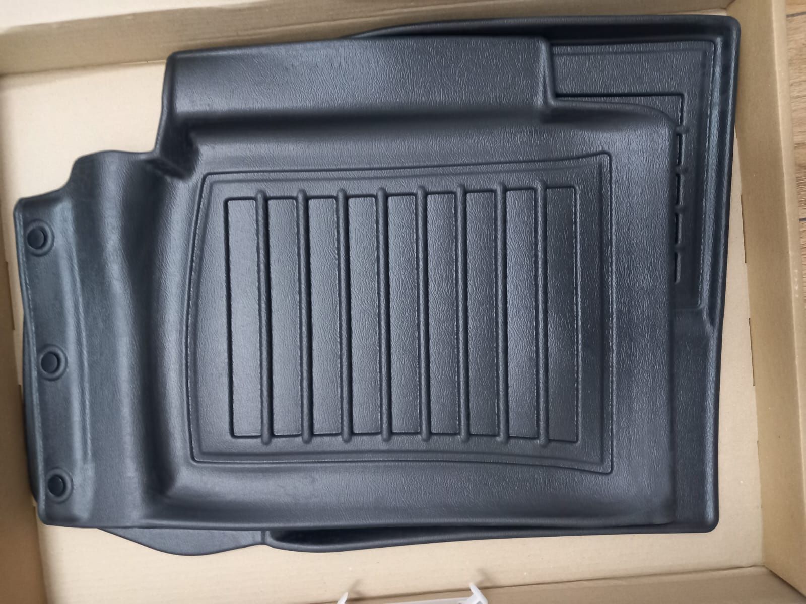Set covorase podea auto cauciuc toyota prius 2009 2015 umbrela