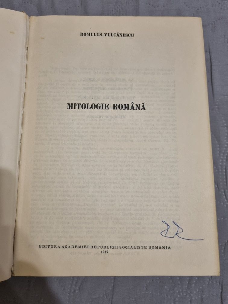 Mitologie romana, Romulus Vulcanescu, 1987.