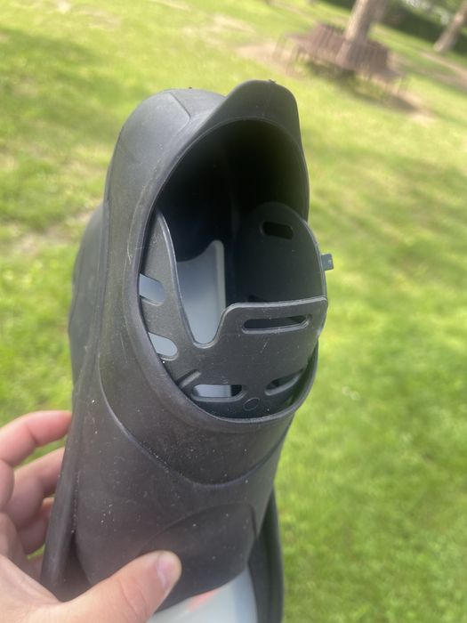 Aripioare de scufundari Tecno Pro Beluga! Ca noi!