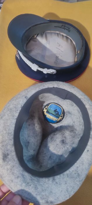 Pălării de colecție 350 lei