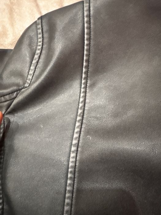 Кожено яке- Bershka