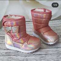 Зимняя обувь новая  для девочки
