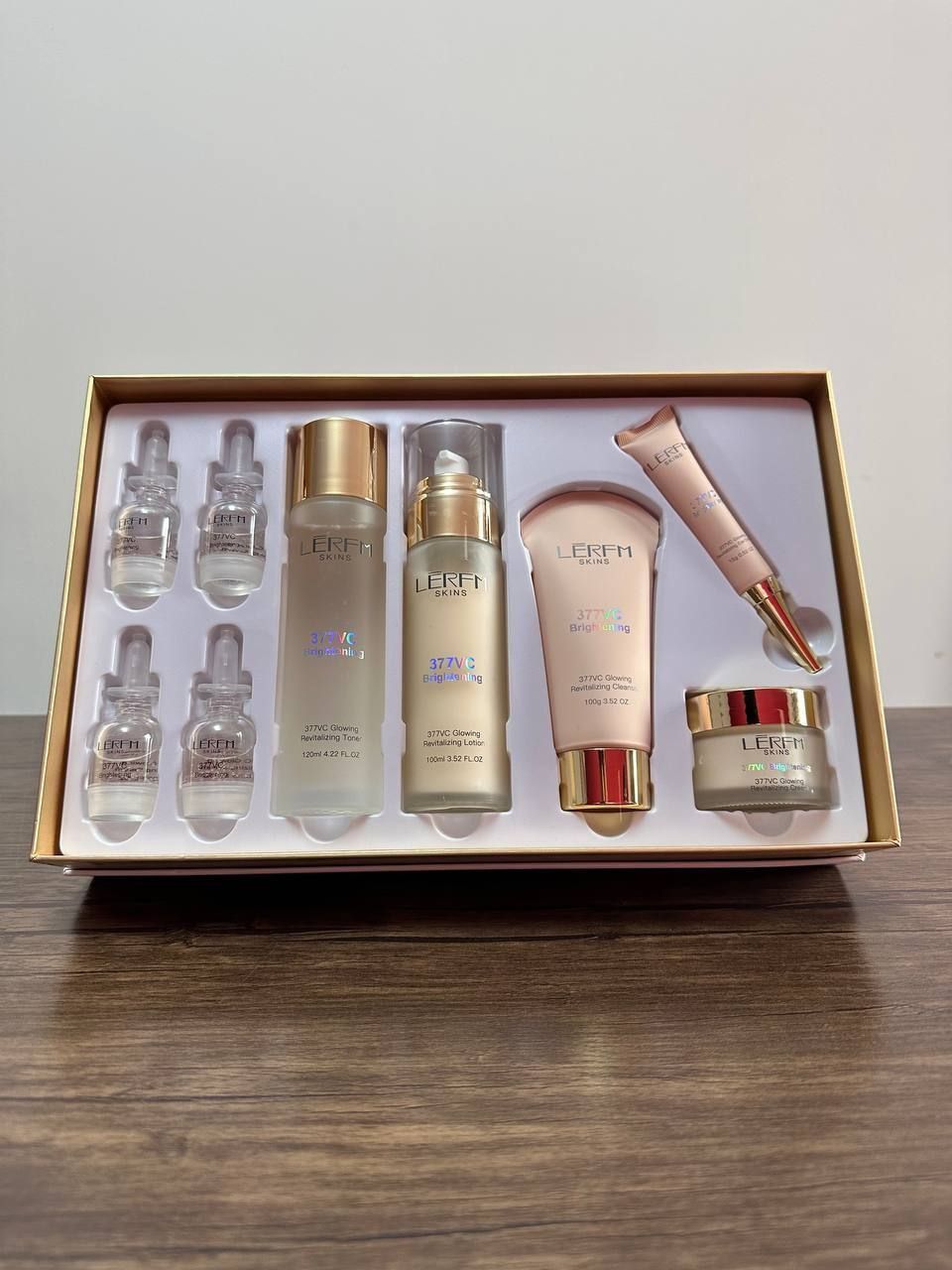 Косметика набор кремлар Yuz parvarishi kosmetik toplamlari