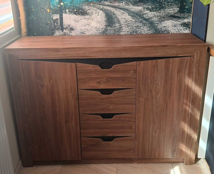 Продавам Скрин Sorento - Дъб стърлинг