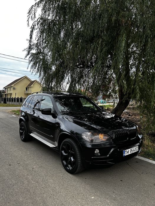 Vănd BMW X5 E70.