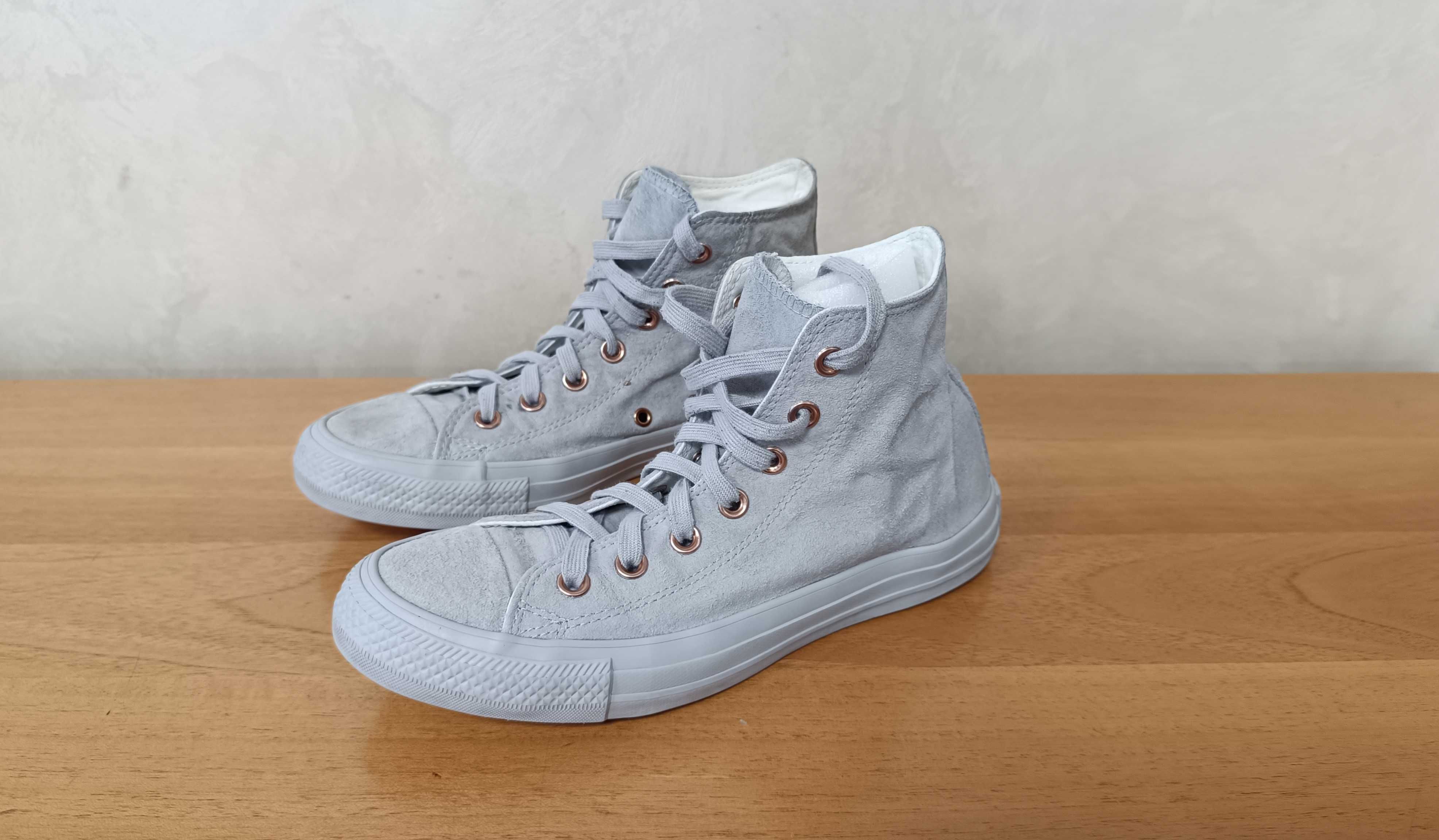 Converse-Много Запазени