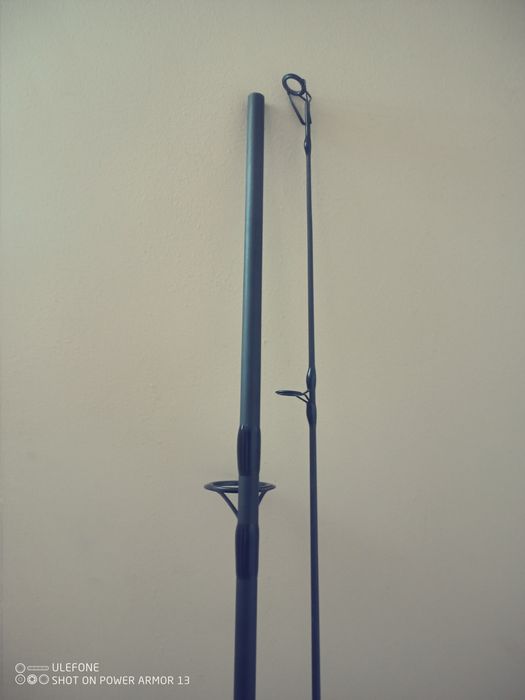 Карбонови въдици 3.60 перфектни на няколко риболова