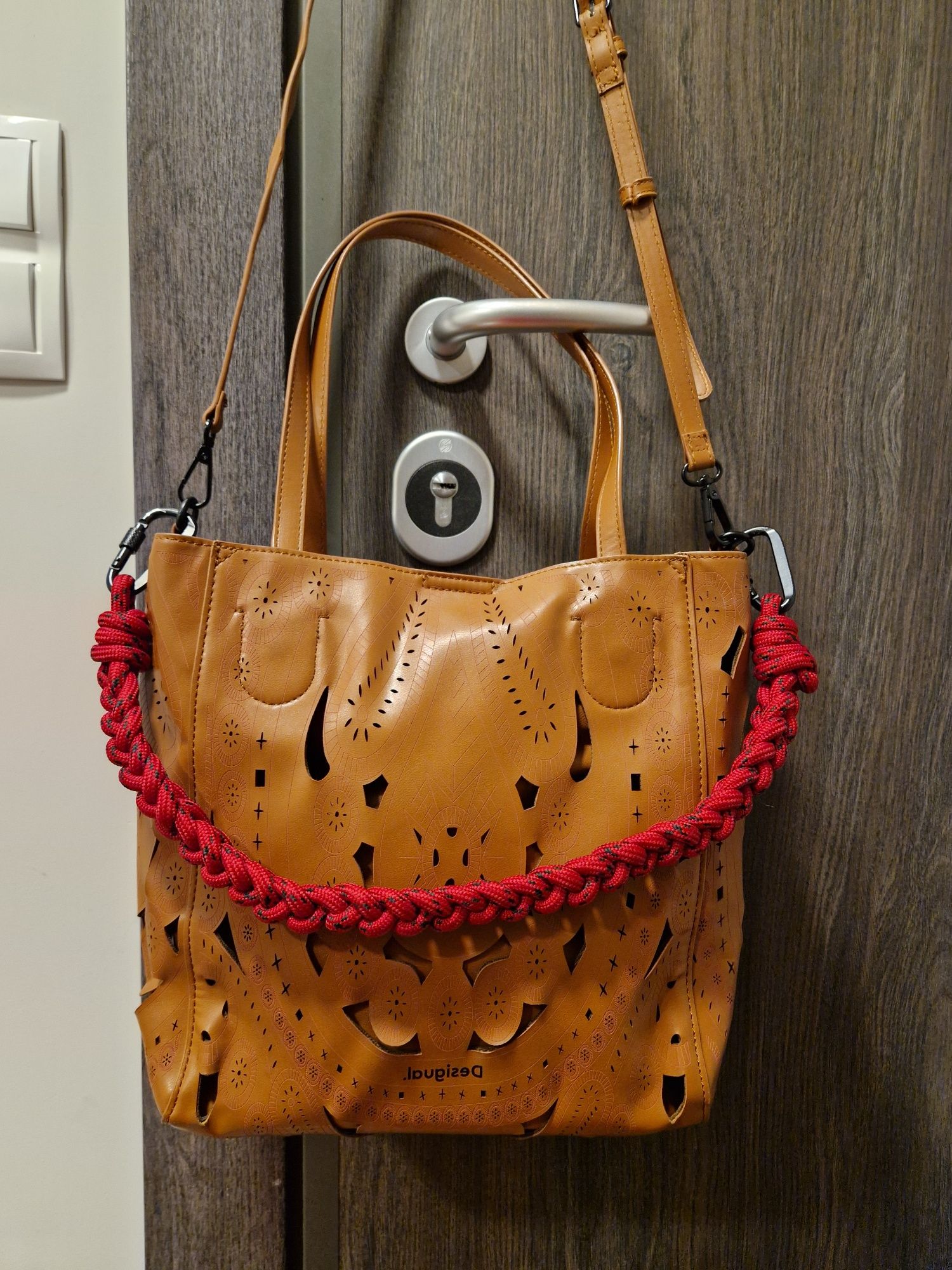 Дамска чанта Desigual