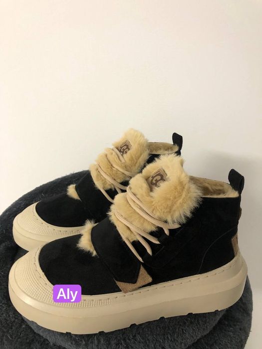 Ugg uri dama imblanite