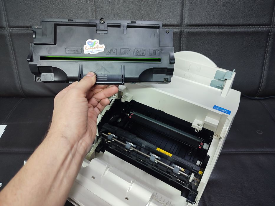 Лазерный принтер Samsung ML-1210, драйвера есть на все версии Windows